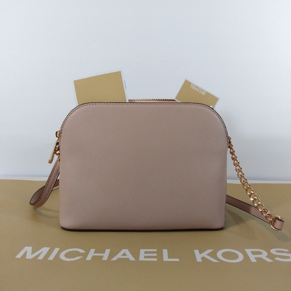 NWT MICHAEL KORS LEATHER CINDY DOME CROSSBODY BAG - Picture 3 of 7